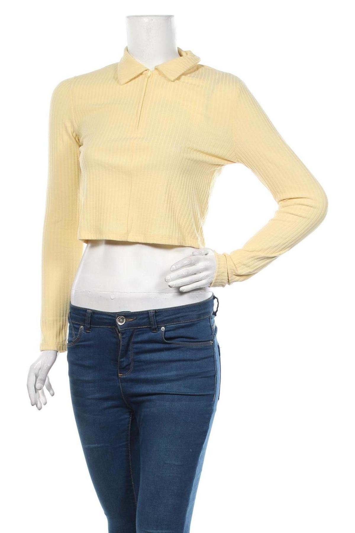 Дамска блуза ONLY, Размер S, Цвят Жълт, 65% полиестер, 30% вискоза, 5% еластан, Цена 40,50 лв.