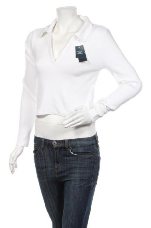 Дамска блуза Abercrombie & Fitch, Размер M, Цвят Бял, 95% памук, 5% еластан, Цена 29,70 лв.