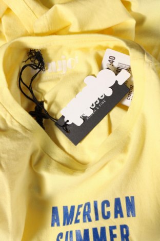 Γυναικείο t-shirt Khujo, Μέγεθος S, Χρώμα Κίτρινο, Βαμβάκι, Τιμή 20,36 €