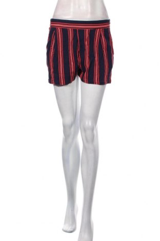Дамски къс панталон Pull&Bear, Размер S, Цвят Многоцветен, Вискоза, Цена 38,00 лв.