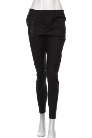 Дамски панталон Vero Moda, Размер M, Цвят Черен, 49% памук, 48% полиамид, 3% еластан, Цена 59,25 лв.