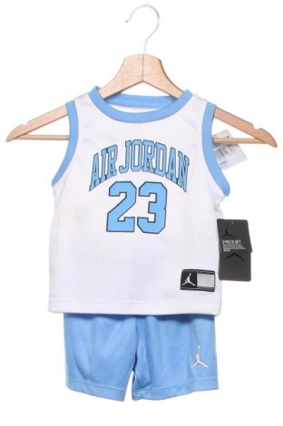Детски спортен комплект Air Jordan Nike, Размер 12-18m/ 80-86 см, Цвят Многоцветен, Полиестер, Цена 335,70 лв.