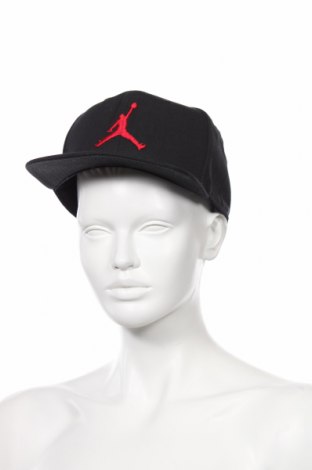 Шапка Air Jordan Nike, Цвят Черен, Полиестер, Цена 29,40 лв.
