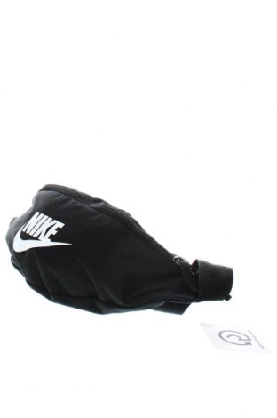 Ledvinka  Nike, Barva Černá, Cena  638,00 Kč