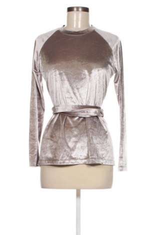 Дамска блуза Bik Bok, Размер XS, Цвят Сребрист, Цена 4,94 лв.