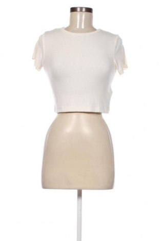 Дамска блуза Busem, Размер L, Цвят Екрю, Цена 9,92 лв.