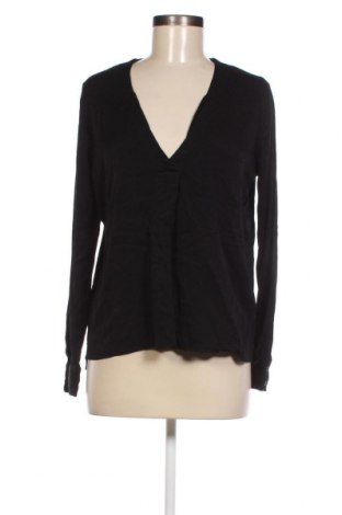 Дамска блуза Envii, Размер M, Цвят Черен, Цена 4,08 лв.