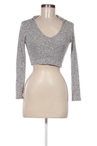 Damen Shirt Fashion nova, Größe S, Farbe Grau, Preis 2,38 €