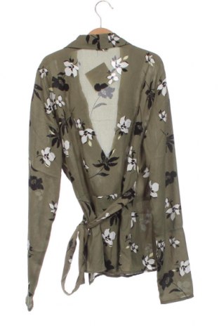 Γυναικεία μπλούζα Gina Tricot, Μέγεθος XS, Χρώμα Πολύχρωμο, Τιμή 1,95 €