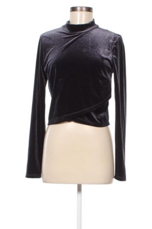 Дамска блуза Gina Tricot, Размер L, Цвят Сив, Цена 5,40 лв.