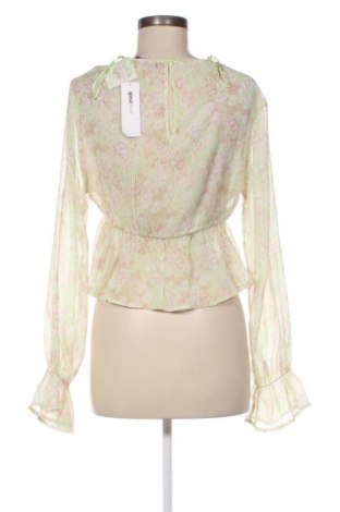 Γυναικεία μπλούζα Gina Tricot, Μέγεθος M, Χρώμα Πράσινο, Τιμή 2,89 €