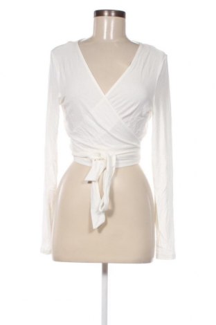 Γυναικεία μπλούζα Glamorous, Μέγεθος L, Χρώμα Λευκό, Τιμή 4,82 €