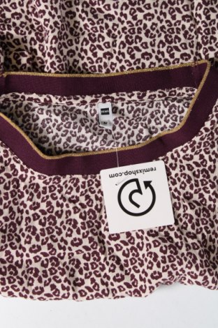 Γυναικεία μπλούζα Hema, Μέγεθος M, Χρώμα Πολύχρωμο, Τιμή 1,65 €