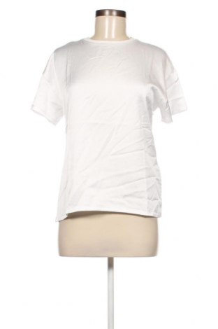 Дамска блуза Hugo Boss, Размер XS, Цвят Бял, Цена 122,38 лв.