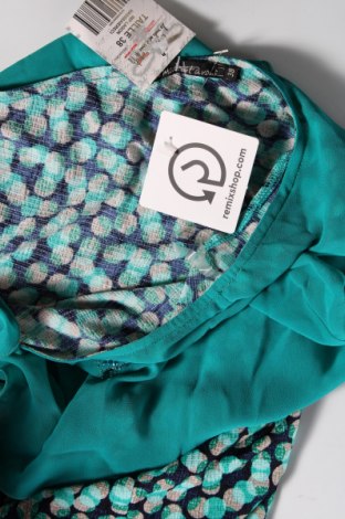 Damen Shirt La Mode Est A Vous, Größe M, Farbe Grün, Preis 7,83 €