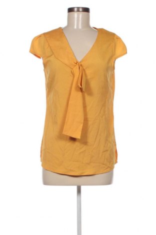Дамска блуза Louche, Размер M, Цвят Жълт, Цена 24,00 лв.