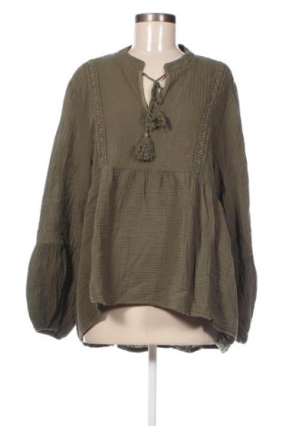 Дамска блуза Made In Italy, Размер M, Цвят Зелен, Цена 18,60 лв.