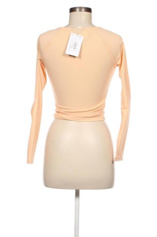 Дамска блуза Monki, Размер XXS, Цвят Екрю, Цена 26,00 лв.