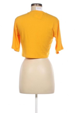 Дамска блуза Monki, Размер XS, Цвят Жълт, Цена 10,92 лв.