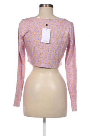 Дамска блуза Monki, Размер L, Цвят Лилав, Цена 4,68 лв.