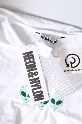 Γυναικεία μπλούζα Neon & Nylon by Only, Μέγεθος XXL, Χρώμα Λευκό, Τιμή 8,16 €
