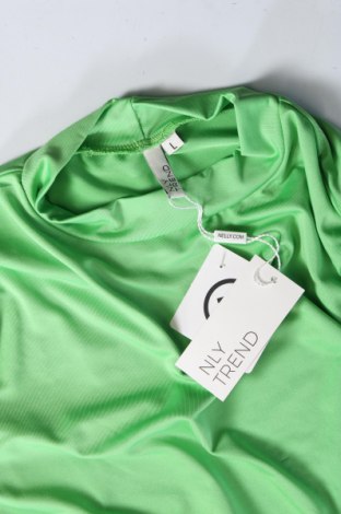 Дамска блуза Nly Trend, Размер L, Цвят Зелен, Цена 7,13 лв.