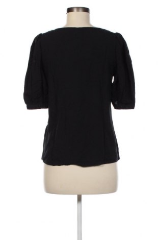 Дамска блуза ONLY, Размер XS, Цвят Черен, Цена 6,40 лв.