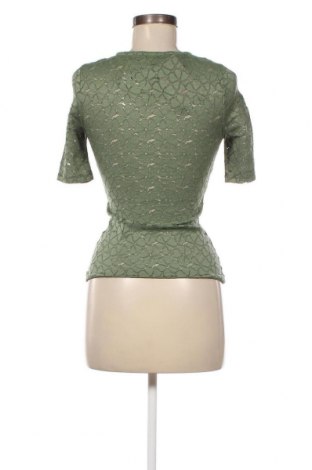 Γυναικεία μπλούζα ONLY, Μέγεθος XS, Χρώμα Πράσινο, Τιμή 3,09 €