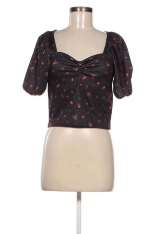 Γυναικεία μπλούζα ONLY, Μέγεθος L, Χρώμα Πολύχρωμο, Τιμή 3,51 €