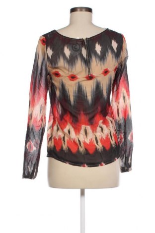 Γυναικεία μπλούζα ONLY, Μέγεθος XS, Χρώμα Πολύχρωμο, Τιμή 1,67 €