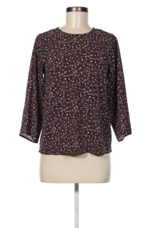 Γυναικεία μπλούζα VILA, Μέγεθος XS, Χρώμα Πολύχρωμο, Τιμή 3,30 €