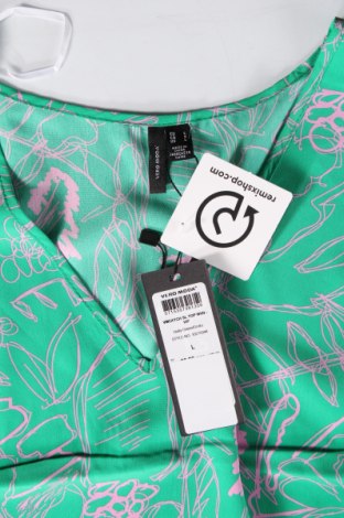 Damen Shirt Vero Moda, Größe L, Farbe Grün, Preis 20,62 €