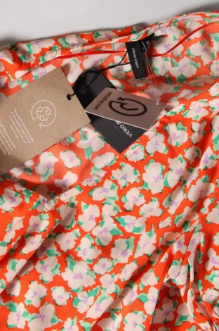 Γυναικεία μπλούζα Vero Moda, Μέγεθος S, Χρώμα Πολύχρωμο, Τιμή 3,51 €