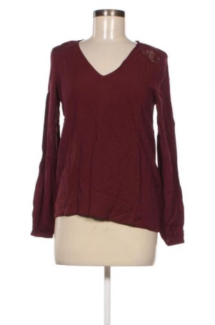 Дамска блуза Vero Moda, Размер XS, Цвят Червен, Цена 7,20 лв.
