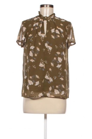 Дамска блуза Vero Moda, Размер XS, Цвят Зелен, Цена 11,20 лв.