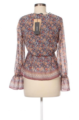 Дамска блуза Vero Moda, Размер XS, Цвят Многоцветен, Цена 40,00 лв.