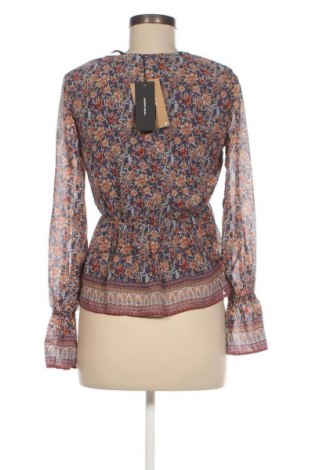 Дамска блуза Vero Moda, Размер XS, Цвят Многоцветен, Цена 5,60 лв.