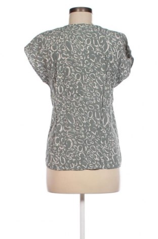 Дамска блуза Vero Moda, Размер XS, Цвят Зелен, Цена 7,20 лв.