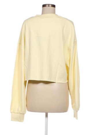 Γυναικεία μπλούζα Weekday, Μέγεθος L, Χρώμα Κίτρινο, Τιμή 2,68 €