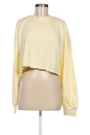 Дамска блуза Weekday, Размер M, Цвят Жълт, Цена 5,60 лв.