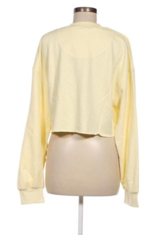 Γυναικεία μπλούζα Weekday, Μέγεθος M, Χρώμα Κίτρινο, Τιμή 2,89 €