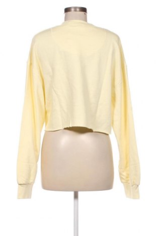 Дамска блуза Weekday, Размер M, Цвят Жълт, Цена 5,20 лв.
