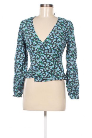 Damen Shirt Y.A.S, Größe XS, Farbe Mehrfarbig, Preis 4,21 €