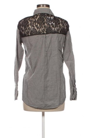 Γυναικείο πουκάμισο, Μέγεθος S, Χρώμα Πολύχρωμο, Τιμή 2,82 €