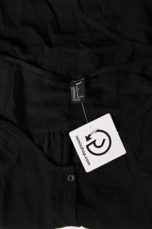 Дамска риза Forever 21, Размер S, Цвят Черен, Цена 3,90 лв.