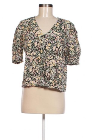 Γυναικείο πουκάμισο ONLY, Μέγεθος S, Χρώμα Πολύχρωμο, Τιμή 4,74 €