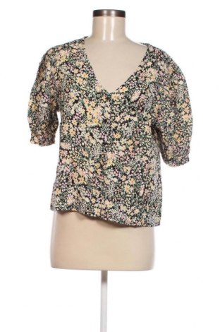 Γυναικείο πουκάμισο ONLY, Μέγεθος S, Χρώμα Πολύχρωμο, Τιμή 3,51 €