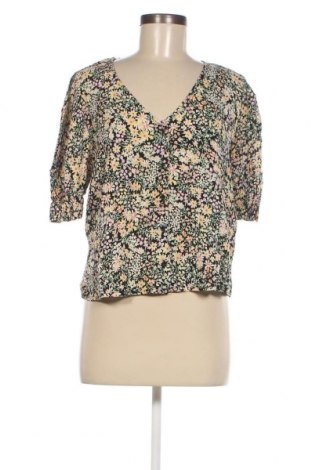 Γυναικείο πουκάμισο ONLY, Μέγεθος XS, Χρώμα Πολύχρωμο, Τιμή 6,50 €