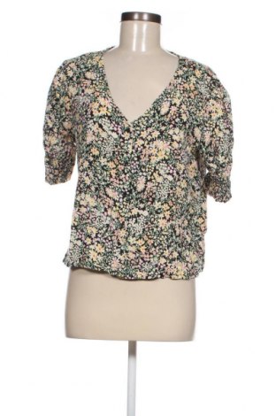 Γυναικείο πουκάμισο ONLY, Μέγεθος S, Χρώμα Πολύχρωμο, Τιμή 5,16 €