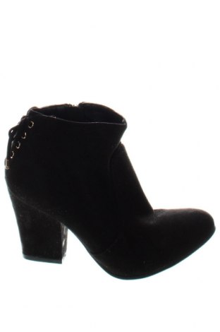 Dámské boty  Graceland, Velikost 36, Barva Černá, Cena  168,00 Kč